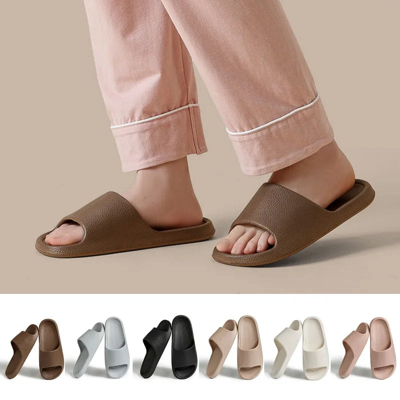 Claquettes Été Unisexes – Tongs Souples Antidérapantes Le petit Souk