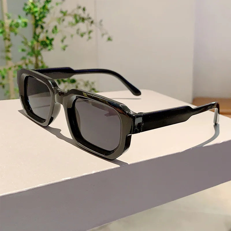 Lunettes de Soleil Vintage Rectangle – Style Rétro UV400 Unisexe