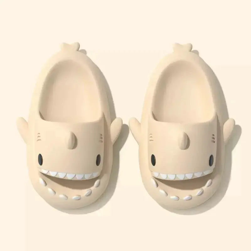 Pantoufles Requins Unisexes – Claquettes Été Antidérapantes Le petit Souk