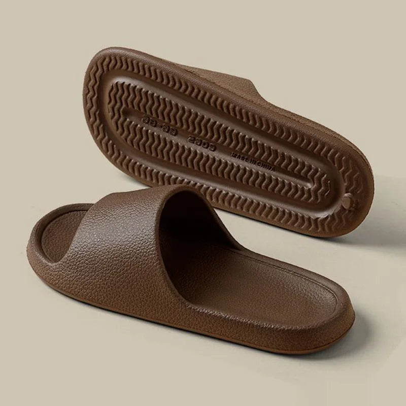 Claquettes Été Unisexes – Tongs Souples Antidérapantes Le petit Souk